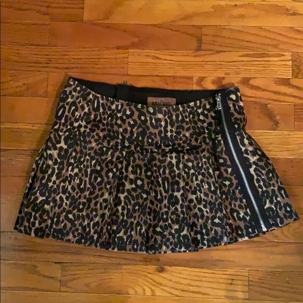 NWT Royal Bones punk pleated leopard print skirt